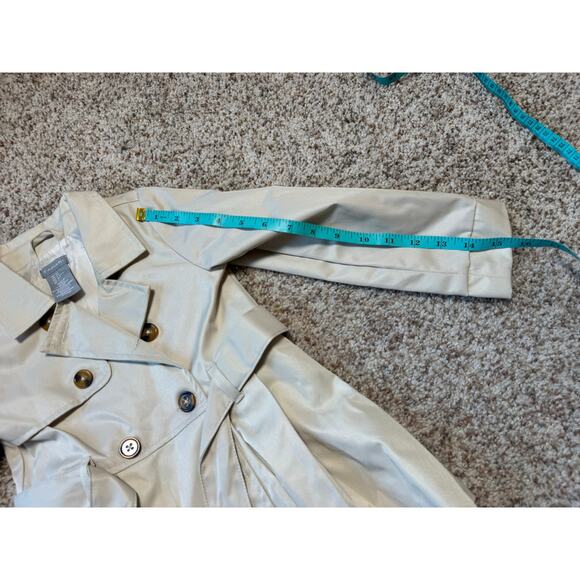 Tahari Girls Trench coat size 4T; Khaki Tan colored; NWOT - Picture 6 of 9